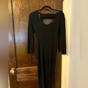 NO BOUNDARIES Black 3/4 sleeve midi sweater dress szL